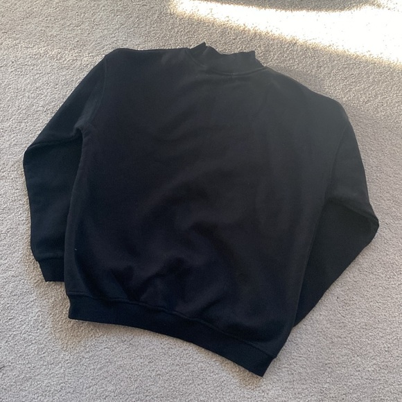 Hand-embroidered Daechwita Agust D Mock Neck Pullover - Picture 3 of 3